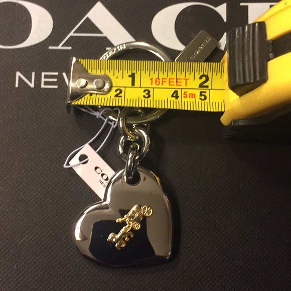 COACH - HORSE & CARRIAGE HEART BAG CHARM (NWT) - Picture 14 of 14